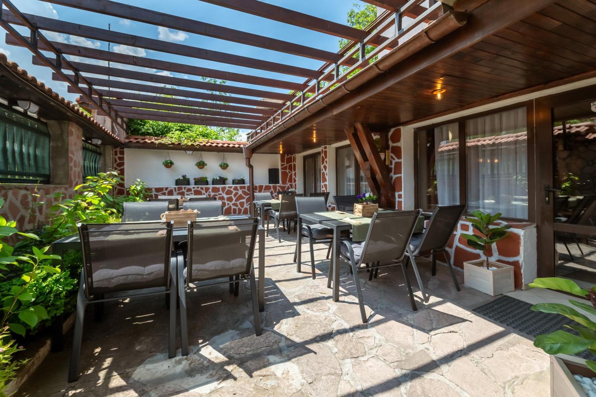 Grami Hotel Bansko Bagian luar foto